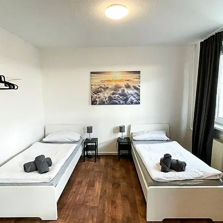 Cosy Flat With Tv & Wlan In Halle Appartement