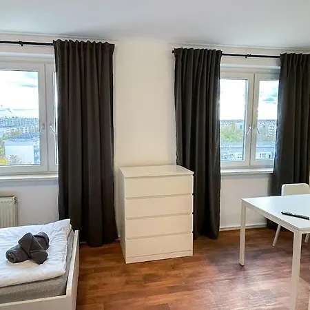 Appartement Cosy Flat With Tv & Wlan In Halle