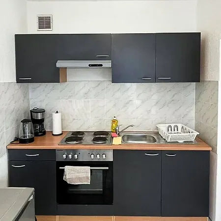 Cosy Flat With Tv & Wlan In Halle Angersdorf