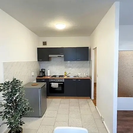 Cosy Flat With Tv & Wlan In Halle